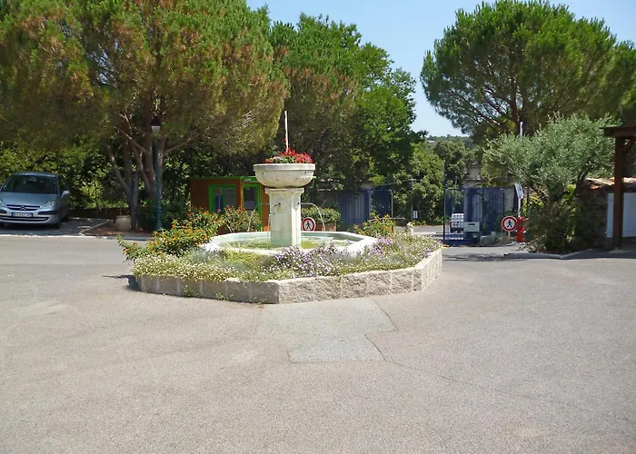 Les Restanques Golfe Saint Tropez-9 By Interhome * Grimaud
